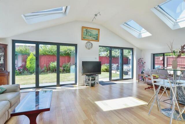 Sorrell Way, Hobourne Farm, 2 Bedroom Detached