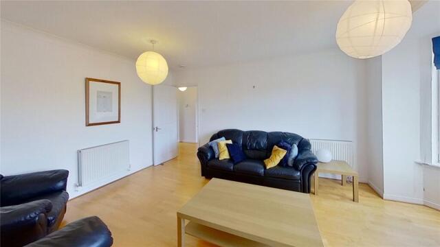 Roseburn Maltings, Edinburgh, 2 Bedroom Flat