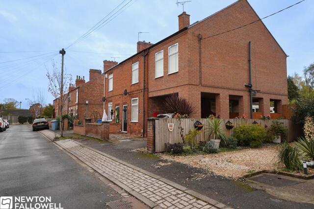 Richard Street, Retford, 5 Bedroom Semi-detached