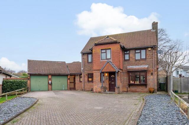 Margaret Close, Aldwick, 4 Bedroom Detached