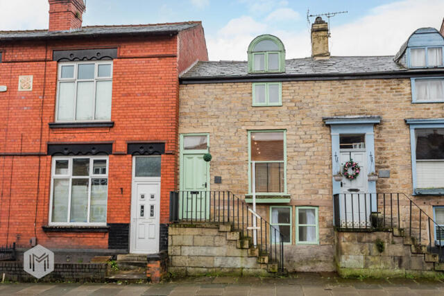 Halliwell Road, Bolton, 2 Bedroom Cottage