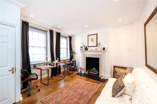 Hays Mews, Mayfair, 1 Bedroom Terraced