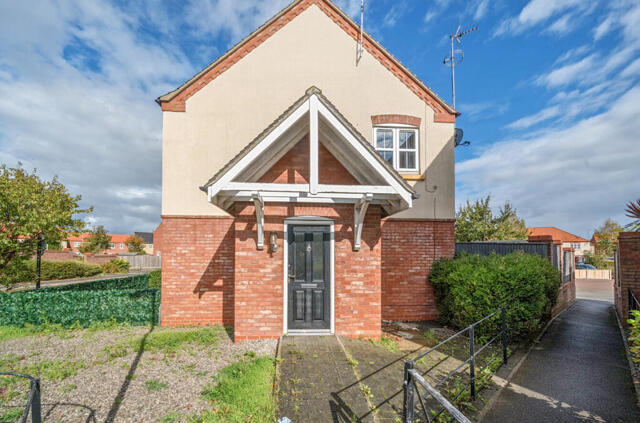 Kingswood, Shinewater Park, Hull, 1 Bedroom Flat