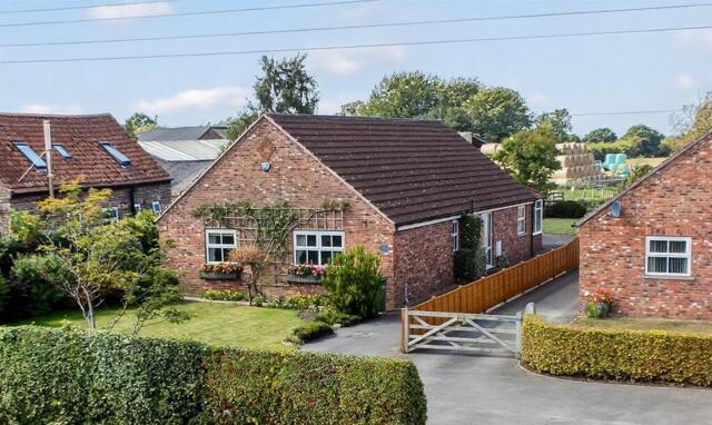 Easingwold Road, Huby, 3 Bedroom Detached