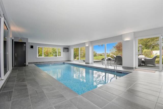 Chestfield Road, Chestfield, 6 Bedroom Detached