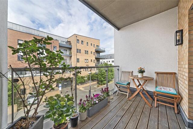 Thornbury Way, Walthamstow, 1 Bedroom Flat
