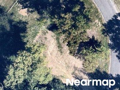 Hillwood Dr, Belleville, Preforeclosure Single-family Home