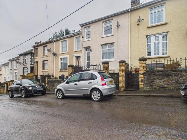 Darran Road, Abertillery, 2 Bedroom Terraced