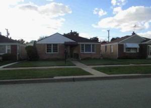 Scott St, Franklin Park, Preforeclosure Single-family Home