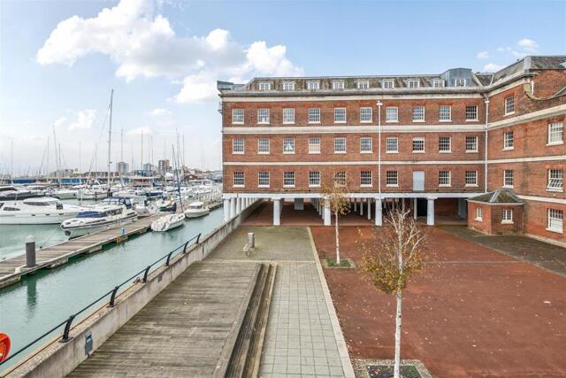 The Granary And Bakery, Clarence Marina, 2 Bedroom Apartment