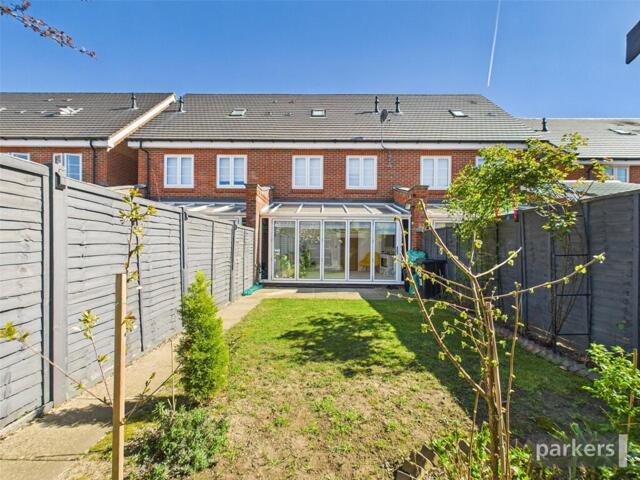 Earley, Louden Square, Reading, 3 Bedroom Terraced
