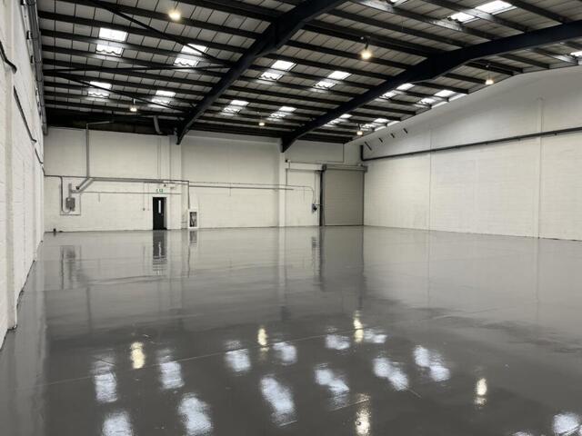 Saxon Way, Unit  Saxon Way Trading Centre, Harmondsworth, Warehouse To Lease