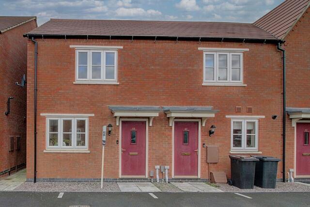 Russett Avenue, Nuneaton, 2 Bedroom Semi-detached