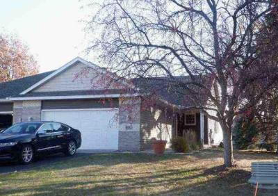 Creekview Ln N, Minneapolis, Foreclosure Single-family Home