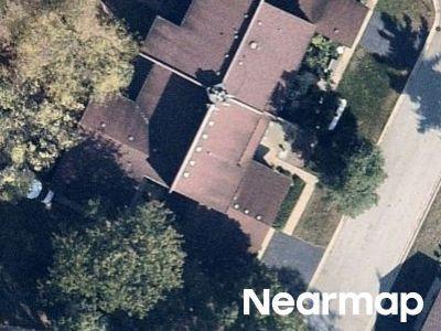 Marie Curie Ln, Warrenville, Preforeclosure Single-family Home