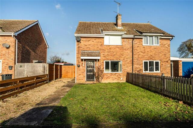 West Row, Mason Gardens, Bury St. Edmunds, 2 Bedroom Semi-detached