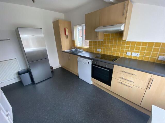 Gloucester Road, Horfield, 7 Bedroom House