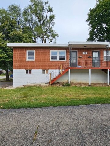 N Aldine St Apt,elgin, Flat For Rent