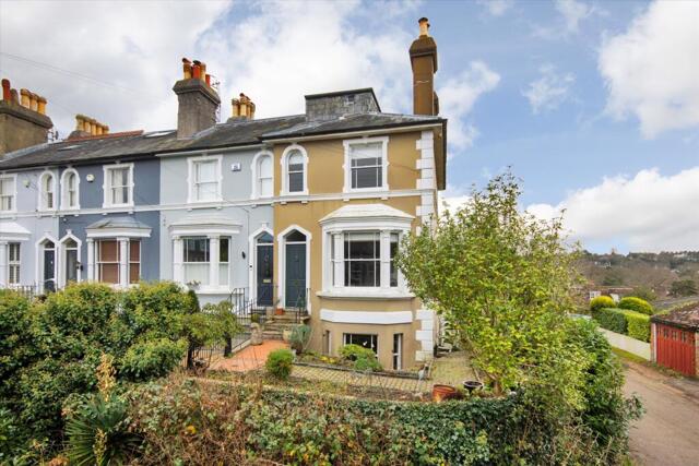 Mount Sion, Brunswick Terrace, Tunbridge Wells, 2 Bedroom Terraced