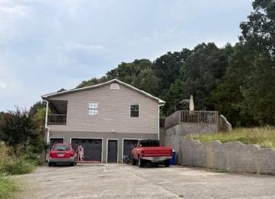 Morrison Ln Ne, Cleveland, Foreclosure Single-family Home