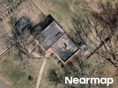 Woodland Ln, Rockford, Preforeclosure Single-family Home