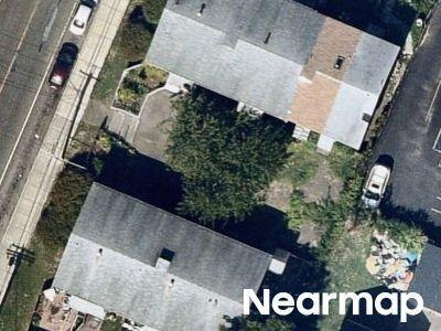 Seaview Ave, Bridgeport, Preforeclosure Property In