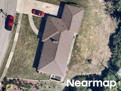 Elwynne Dr, Cincinnati, Preforeclosure Single-family Home