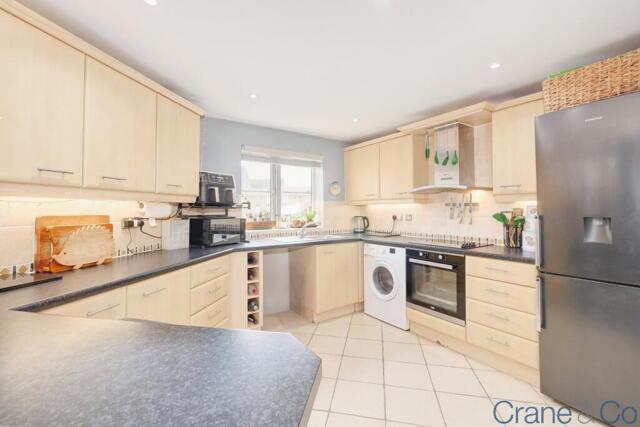 Eugene Way, Eastbourne, 2 Bedroom Flat