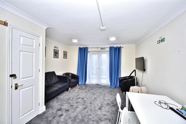 Bridgeside Mews, Maidstone, 4 Bedroom Terraced