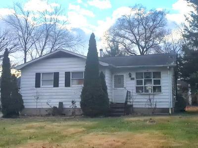 Worton Rd, Essex, Foreclosure Single-family Home