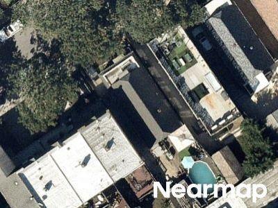 Th Ave, Ridgewood, Preforeclosure Single-family Home