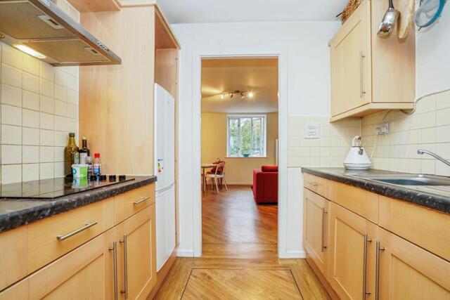 Buslingthorpe Lane, Leeds, 2 Bedroom Flat