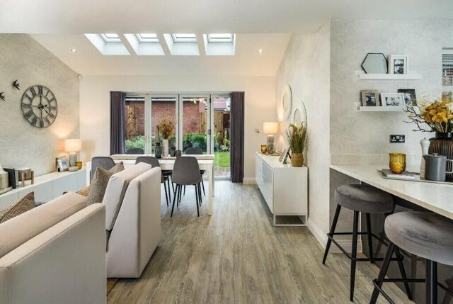 Horwich, Lever Park Avenue, Bolton, 4 Bedroom Detached