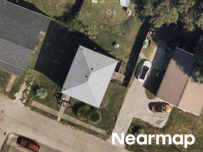 Pear St, Zanesville, Preforeclosure Single-family Home