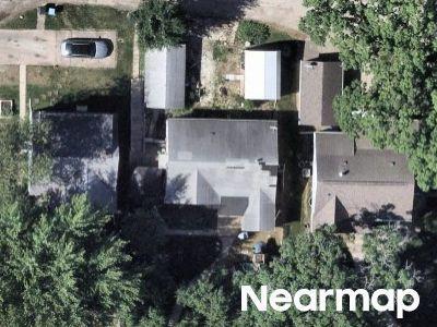 Rd Ave, Rock Island, Foreclosure Single-family Home