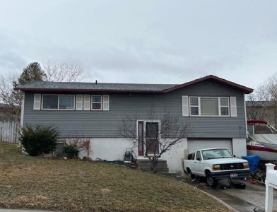 Ridgeway Ct, Pocatello, Preforeclosure Single-family Home