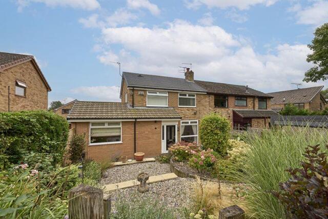 Greenslate Avenue, Appley Bridge, 3 Bedroom Semi-detached