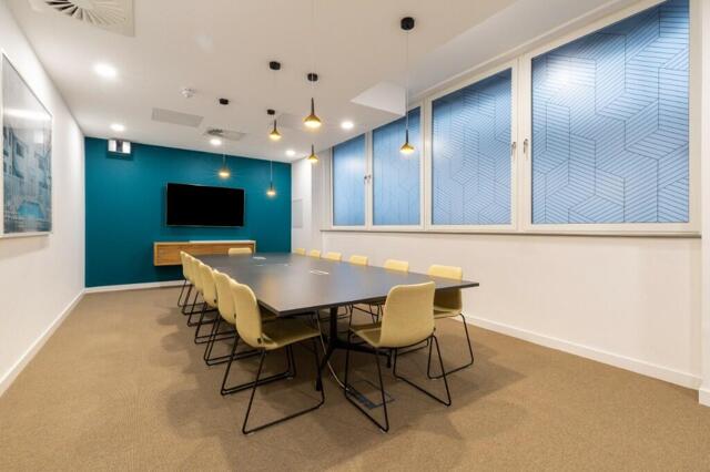 Farringdon Road, London, Serviced Office To