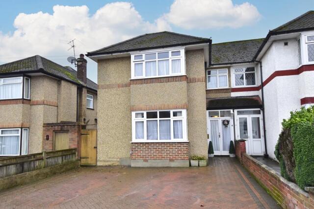 Ludlow Way, Croxley Green, 4 Bedroom Semi-detached