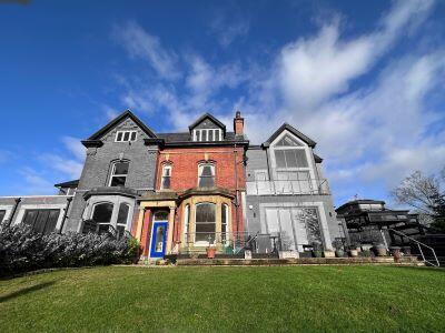 Willowbank, Flat A,  Lostock Junction Lane, 2 Bedroom Apartment