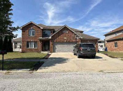 Warwick Dr, Matteson, Foreclosure Single-family Home