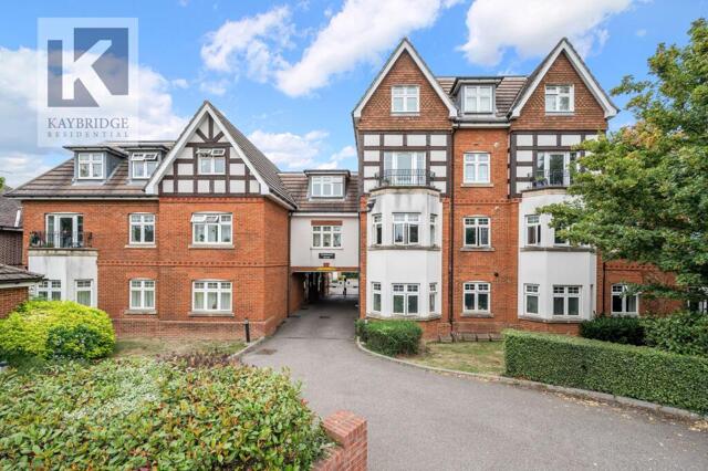 Cheam Road, Charlemont House, 2 Bedroom Apartment