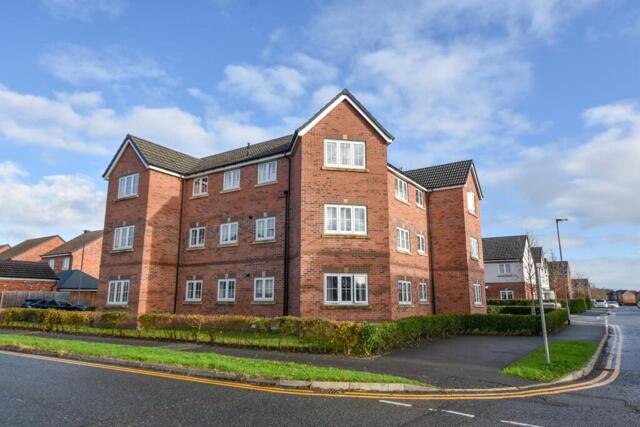 Rivenhall Close, Flixton Court, Great Sankey, 2 Bedroom Apartment