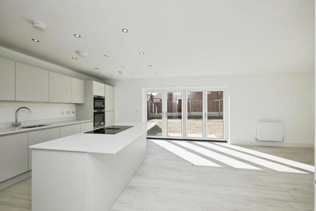 Plot  The Whitebeam, Green Park Gardens, 5 Bedroom Detached