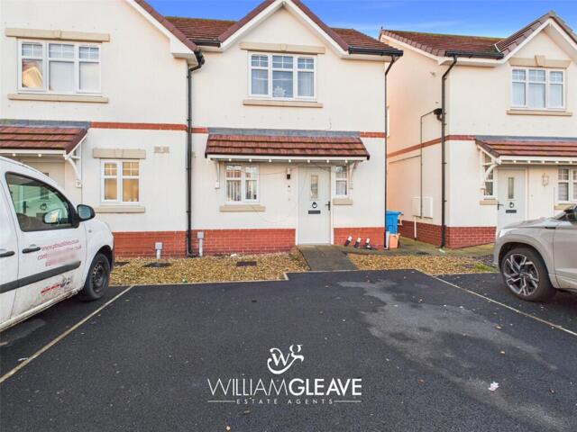 Griffiths Court, Rhyl, 2 Bedroom Semi-detached