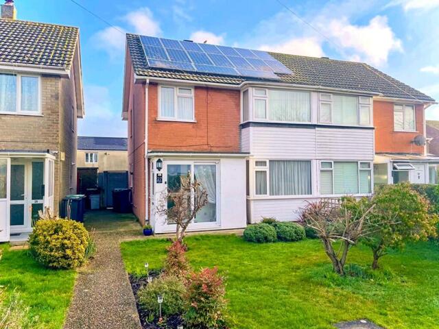 Blackberry Lane, Christchurch, 3 Bedroom Semi-detached