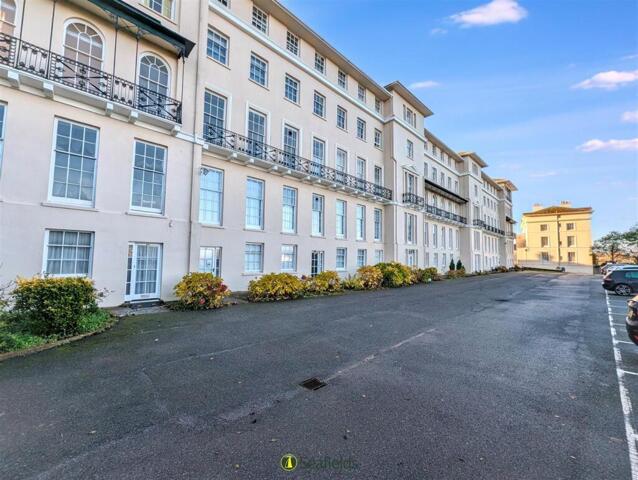 Brigstocke Terrace, Ryde, 2 Bedroom Flat