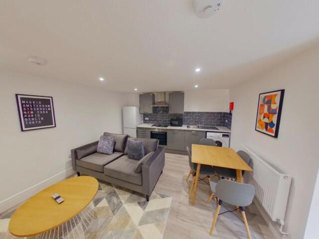 E Portland Street, Lincoln, 2 Bedroom House E Portland Street, Lincoln, 2 Bedroom House