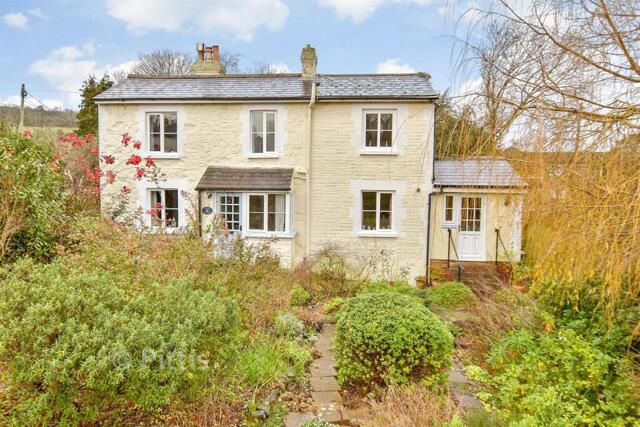 West Street, Ventnor, 2 Bedroom Semi-detached