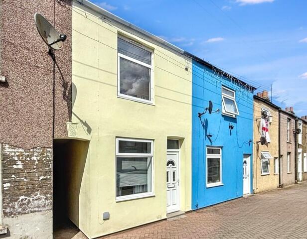 James Street, Sheerness, 3 Bedroom Terraced